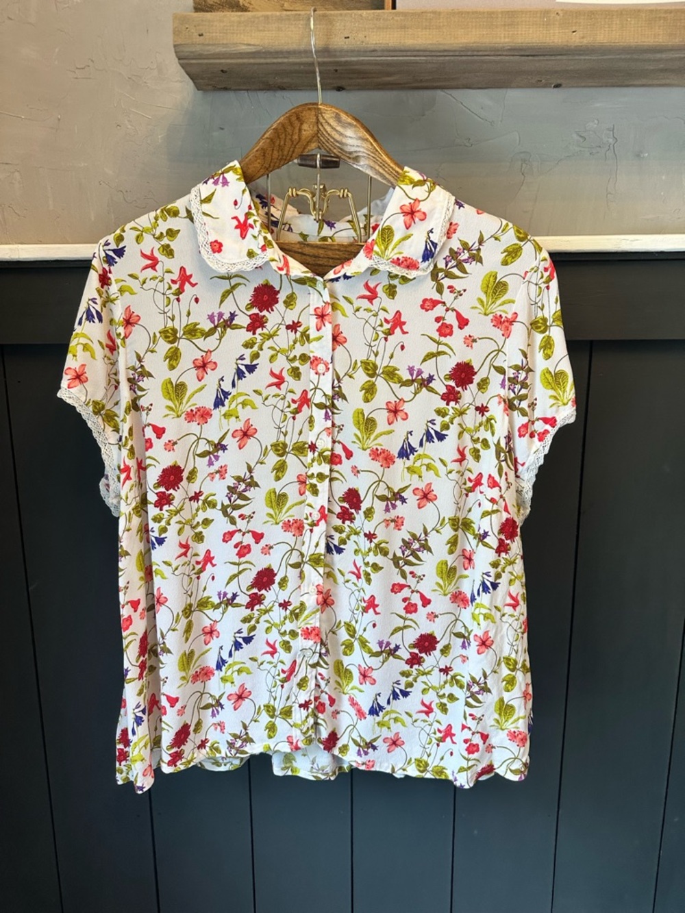 Lands End Women's Multicolor Floral Lace Button Down Blouse size 2X